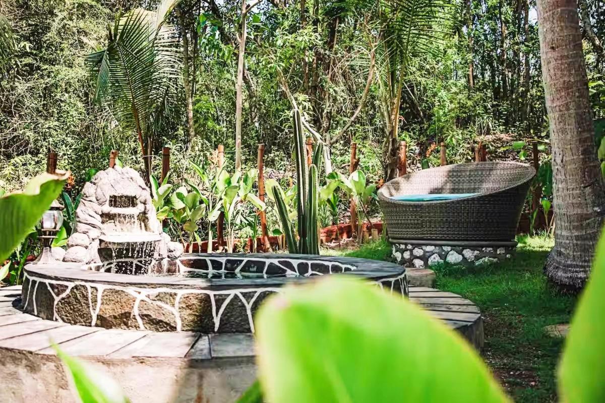 La Royale Nusa Penida Toyapakeh Exterior foto